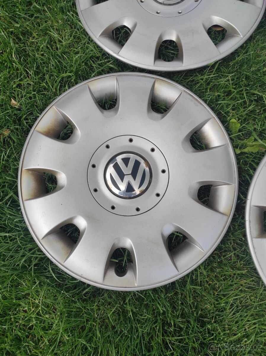 Sada 4 kusů poklic Volkswagen (15") - 3