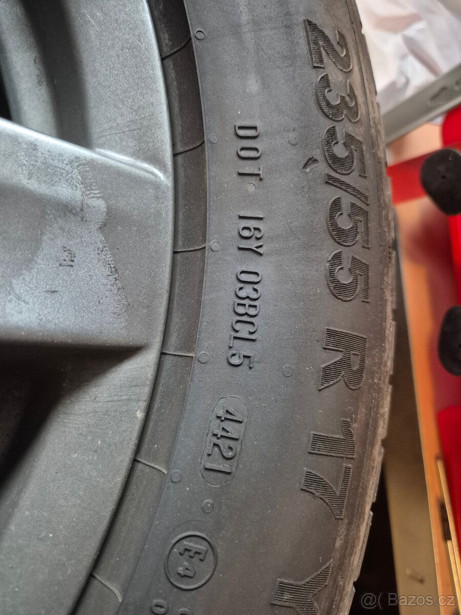 Letní kola Alutec 17" 235/55R17 - 3