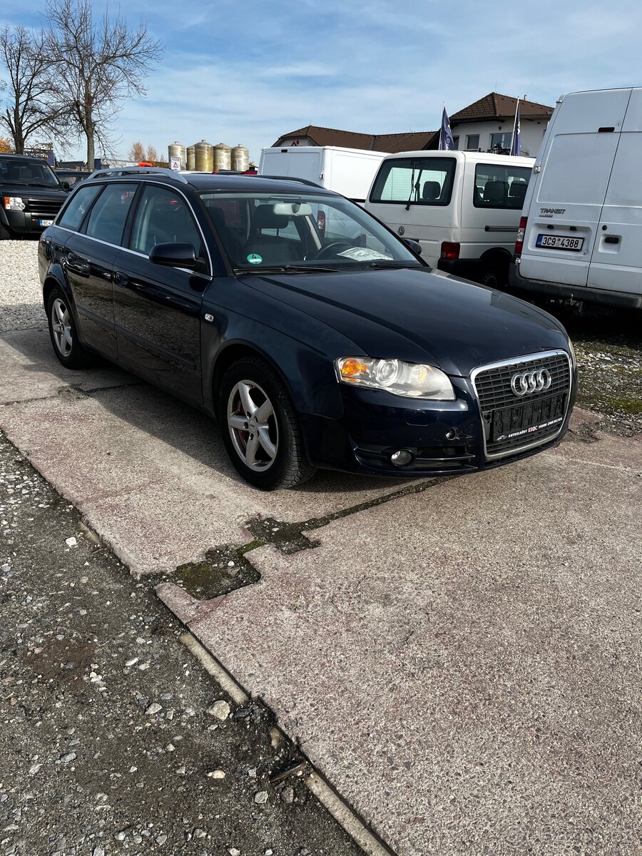 Audi A4 2.5tdi..combi.....manuál - 3