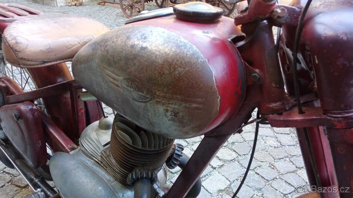 Jawa 250 Pérák - 3