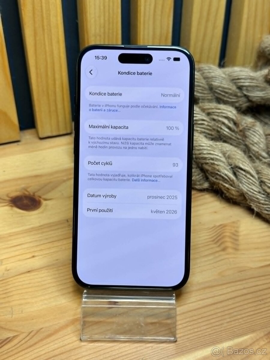 Apple iPhone 15, 128GB - 3