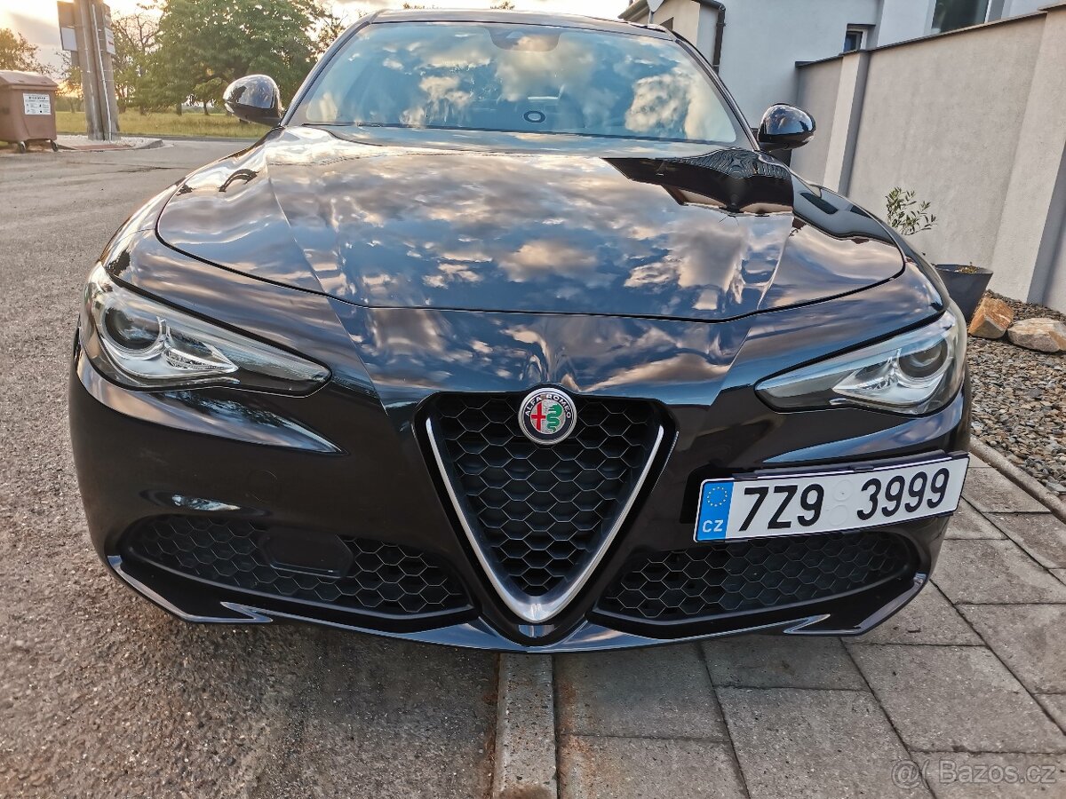 Alfa Romeo Giulia 2,0 turbo benzin - 3