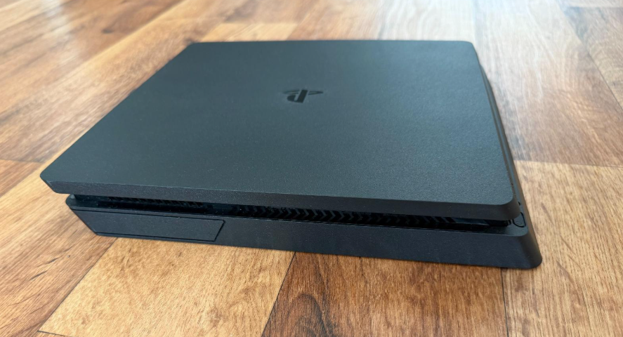 Sony Playstation 4 Slim (CUH-2216A) 500 GB černá - 3