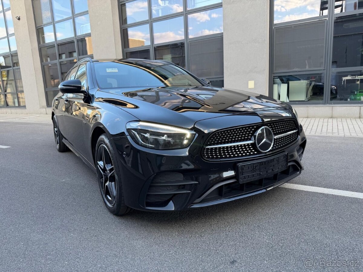 Mercedes Benz E300 de Amg - 3