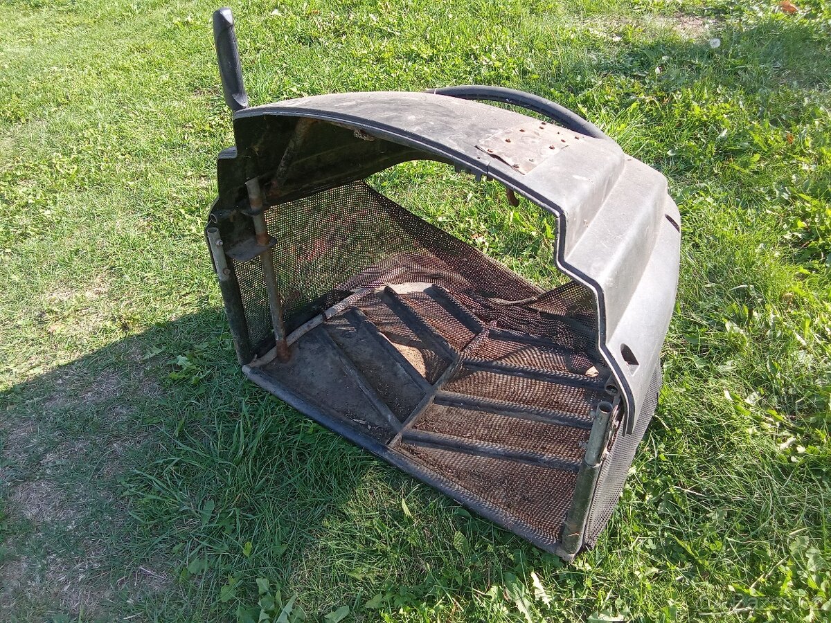 Koš na zahradní traktor Alko - 3