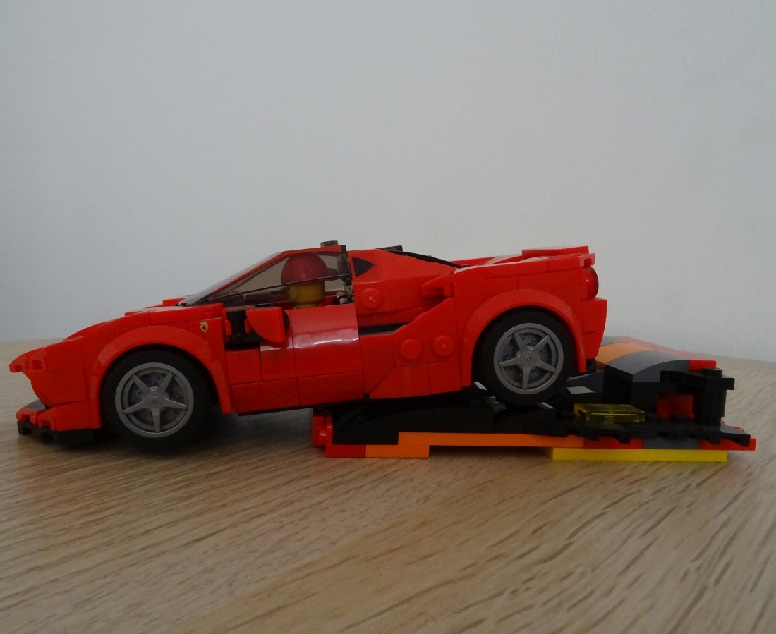 LEGO Speed Champions 76895 Ferrari F8 Tributo - 3
