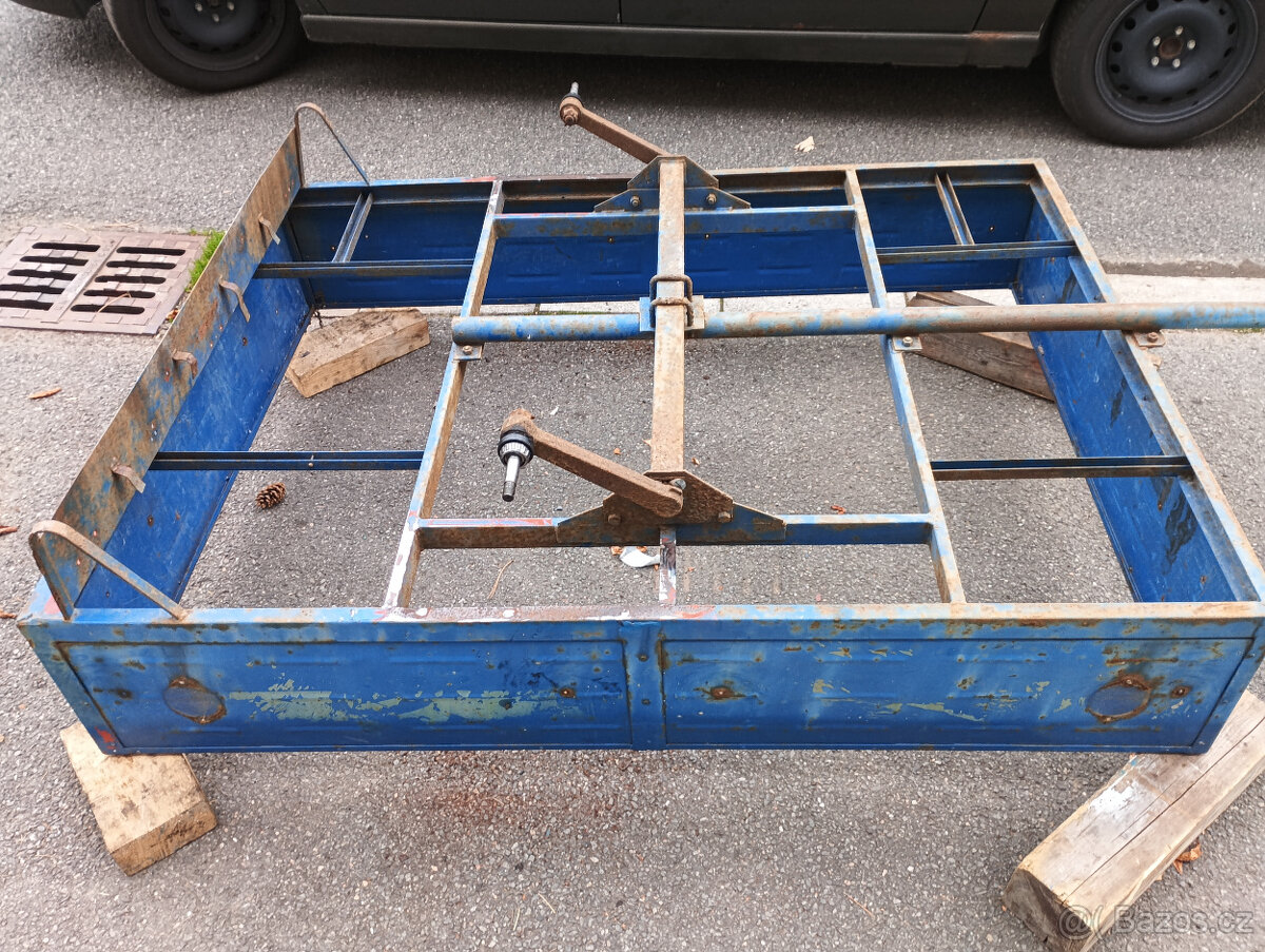 Přívěsný vozík - 3