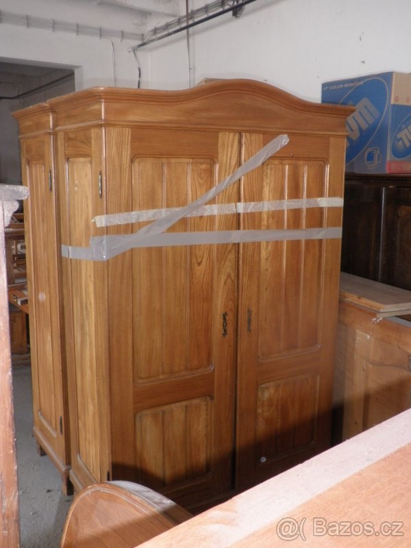 ložnice starožitná - 3