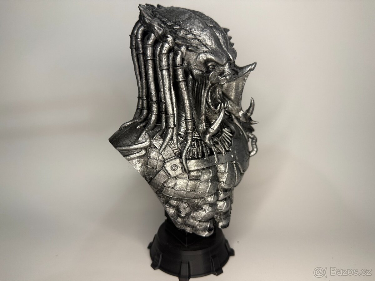 Predátor busta 22 cm - 3