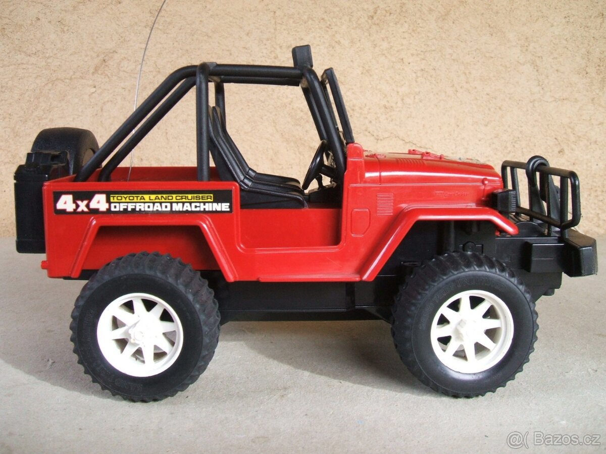 "The Winch" K.K.Matsushiro - legendární 4x4 Toyota Landcruis - 3