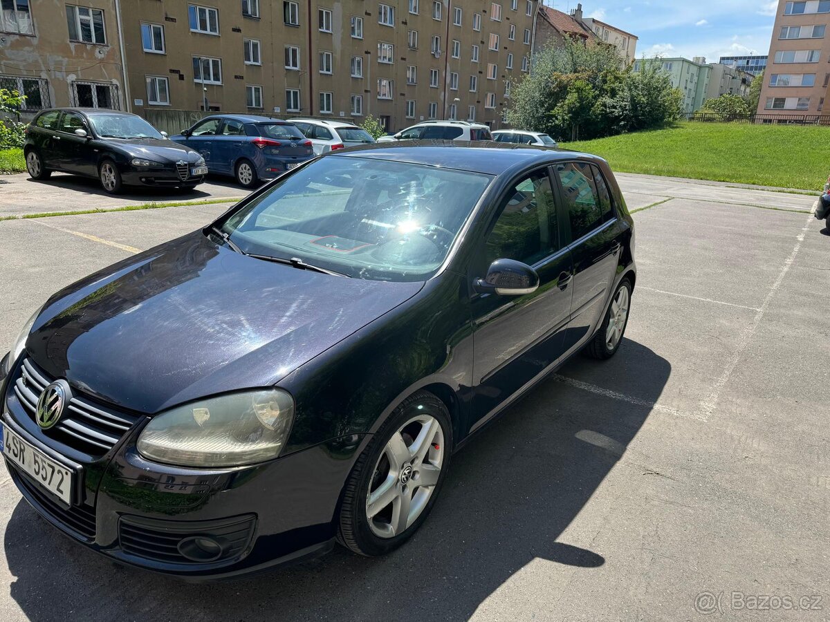 Auto k pronájmu. VW Golf 5 1.9tdi, GTI - 3
