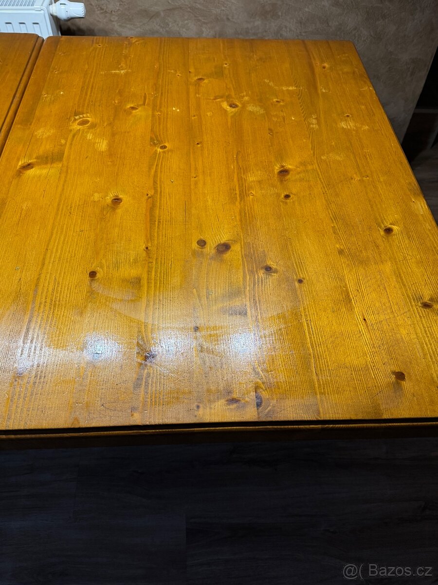 Jídelní stůl - 3