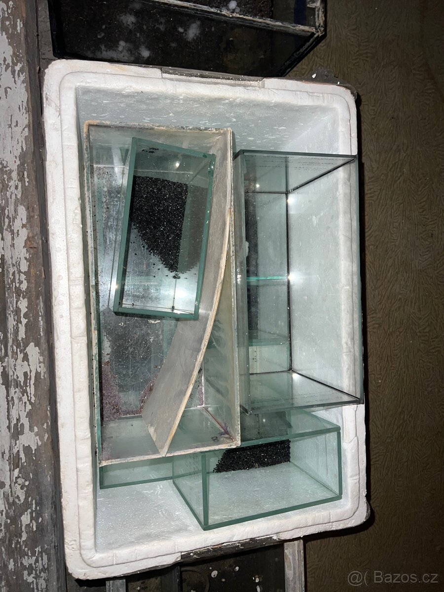 Prodám akvária - 3