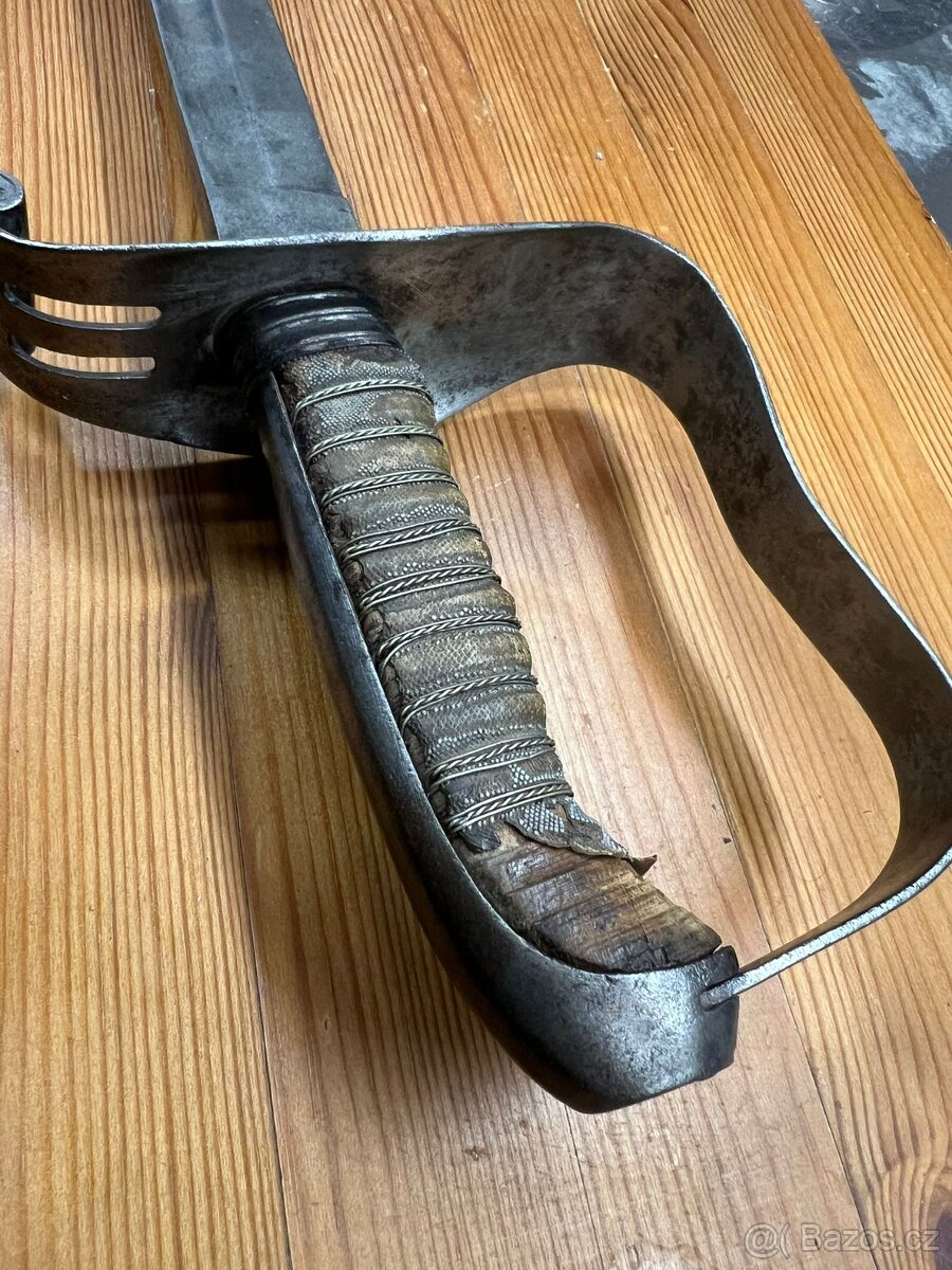 Krátká zákopová šavle RU - 3