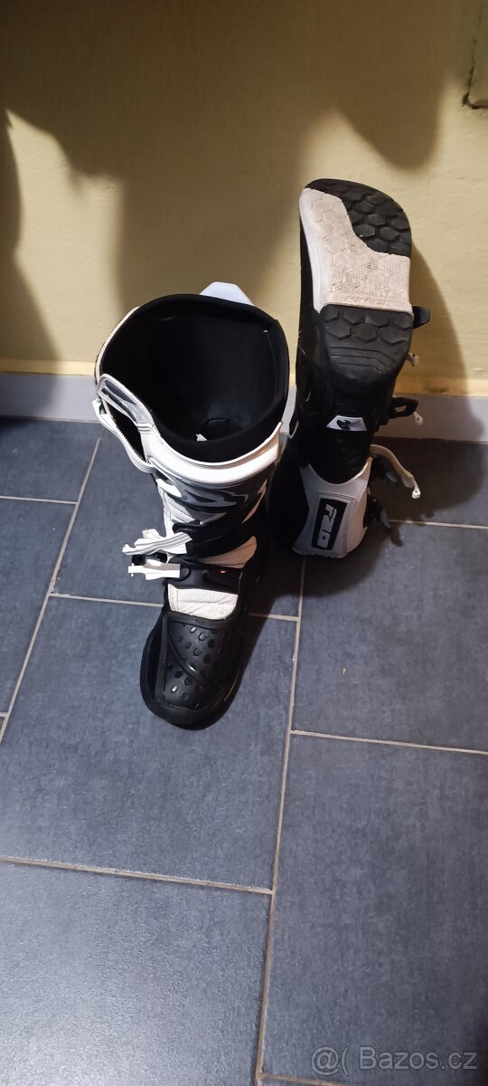 ENDURO MOTOKROSOVÉ BOTY FALCO - 3