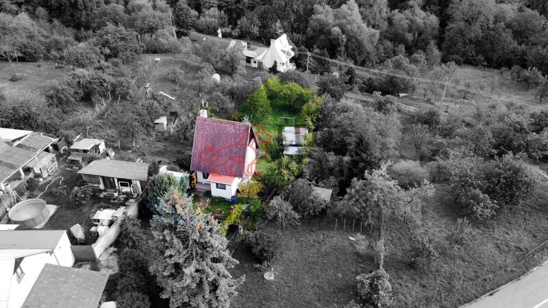 Pozemek pro výstavbu RD s chatou u Osvětiman - 3