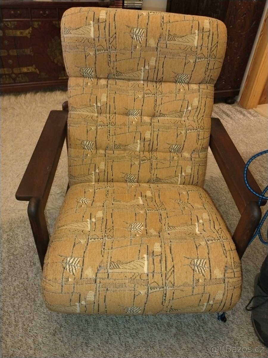 Sedací souprava se stolkem - 3