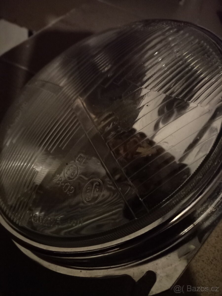 Světlo Škoda 1203 - 3