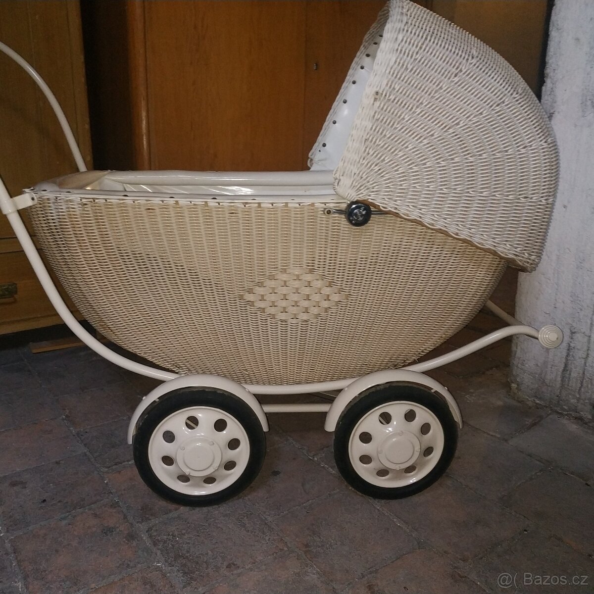 Košatina retro kočár Liberta Mělník - 3