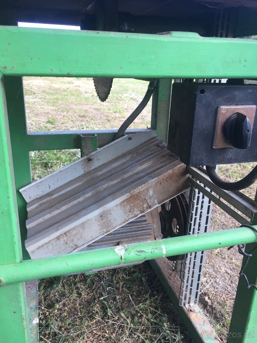 Kotoučová pila na dřevo - 3