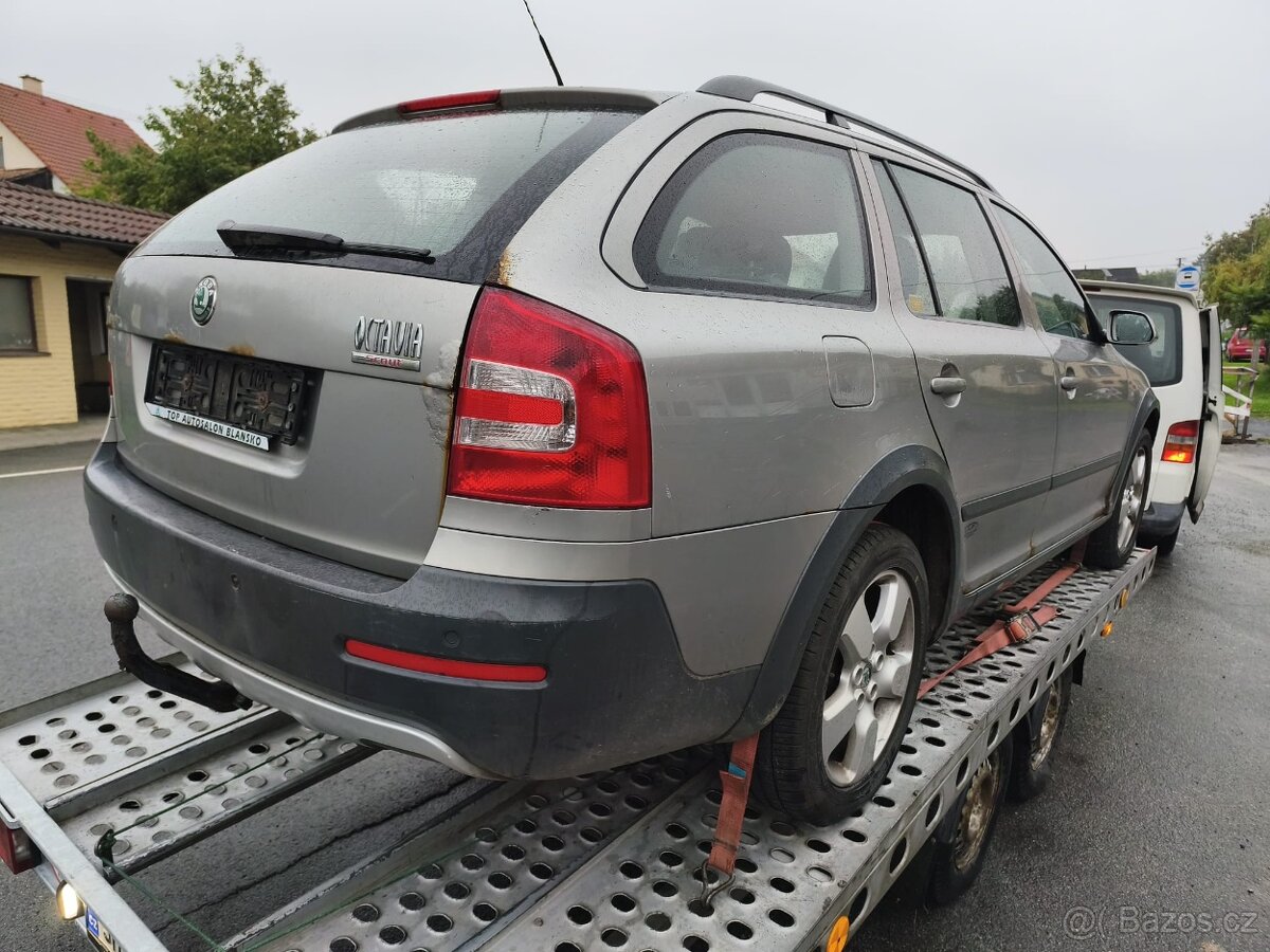 Škoda Octavia 2 Scout tdi - 3