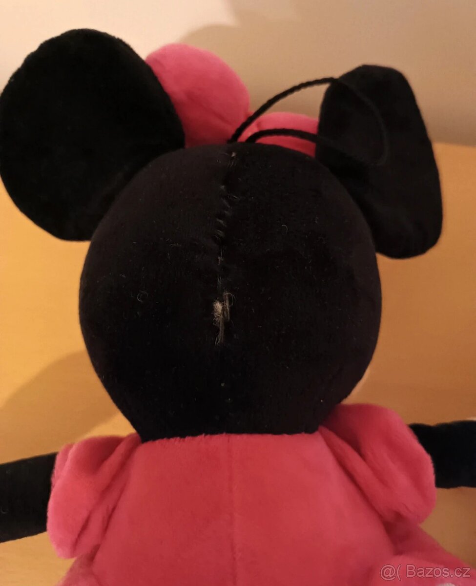 Minnie - 3