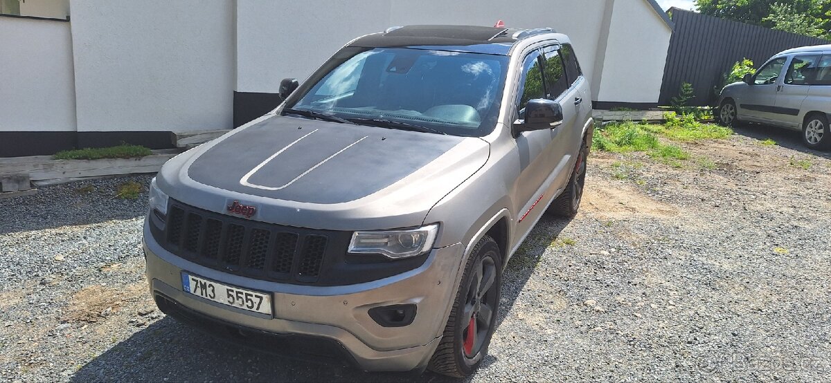 JEEP GRAND CHEROKEE OVERLAND 3.0 CRD, ODPOČET DPH(KEYLESS)