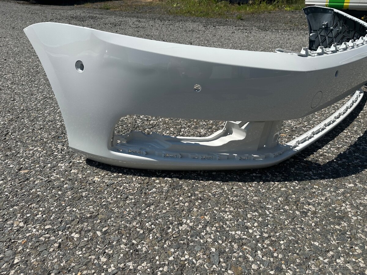 Přední nárazník Passat B7 - 3