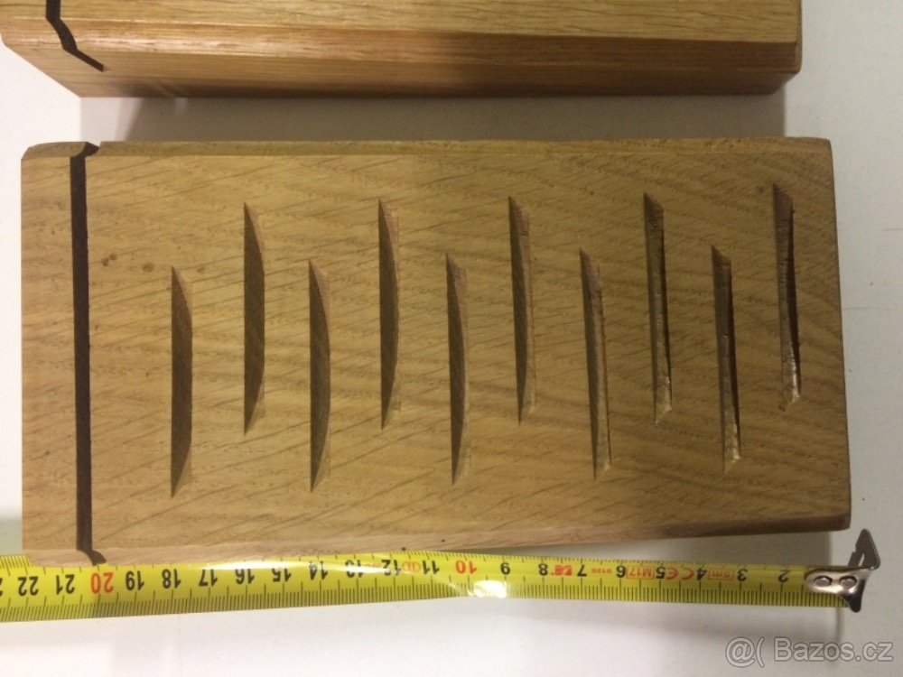 Stojan na výstavku, pohledy,letáky a jine - 3