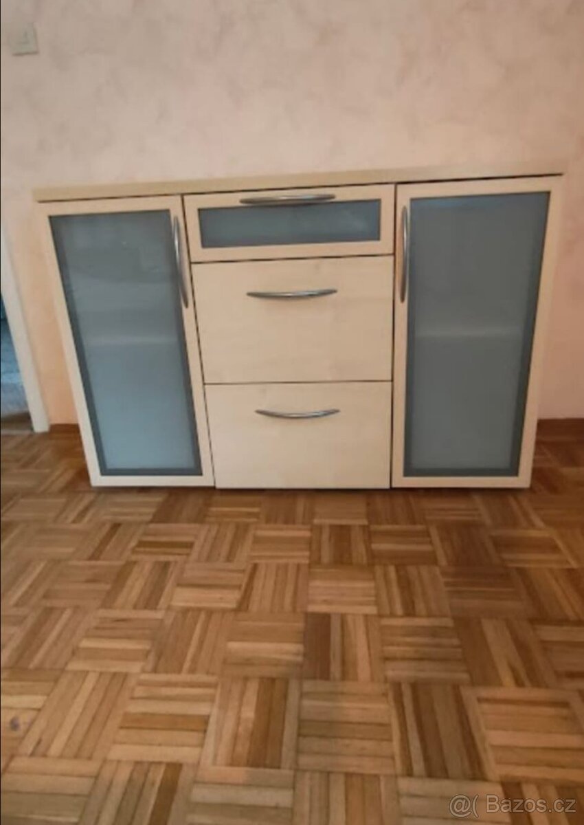 Prodám kompletní ložnici - 3