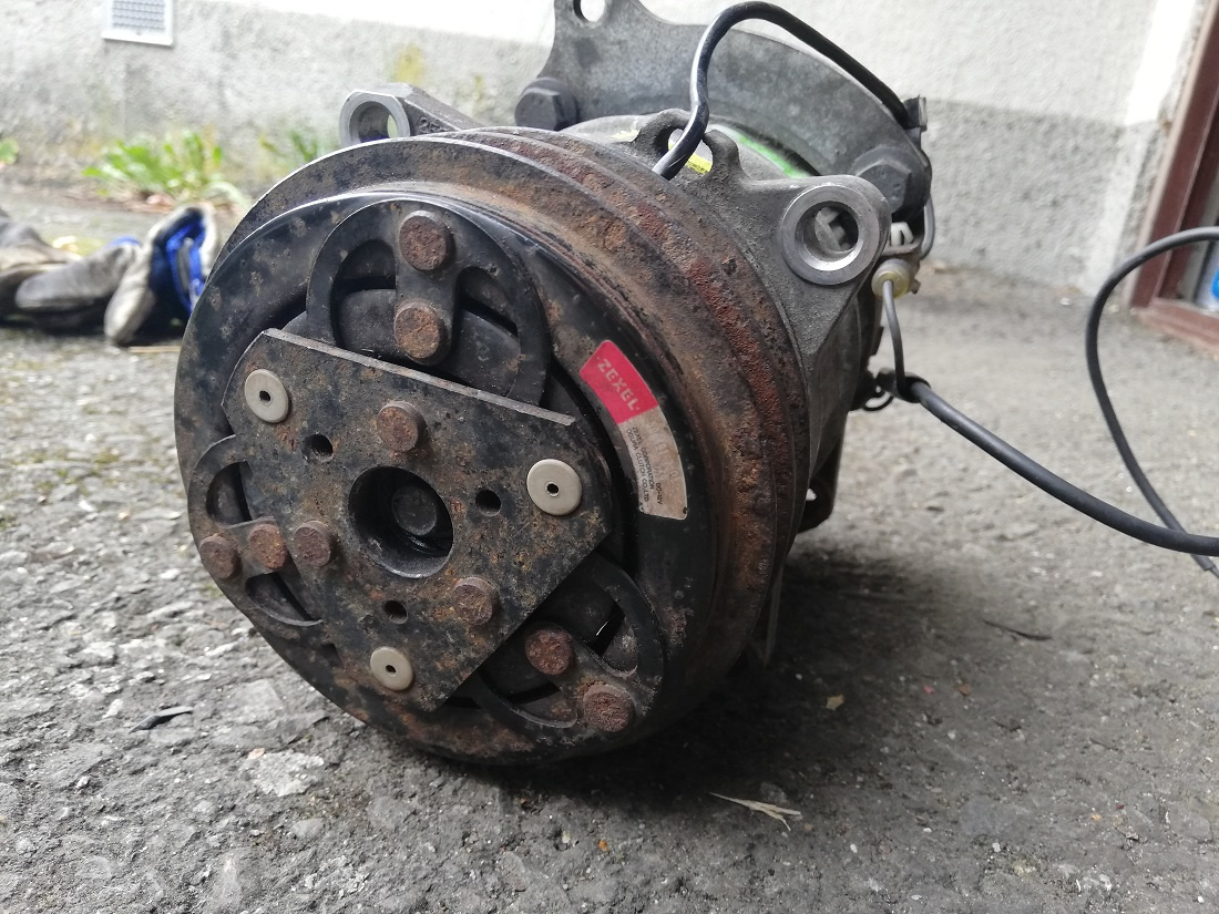 AC Compressor klimatizace Volvo 960 940 '93-. - 3