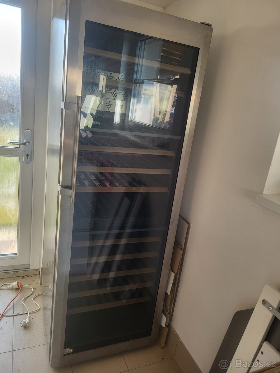 Vinotéka / lednice na víno Liebherr WTes 4677 - 3