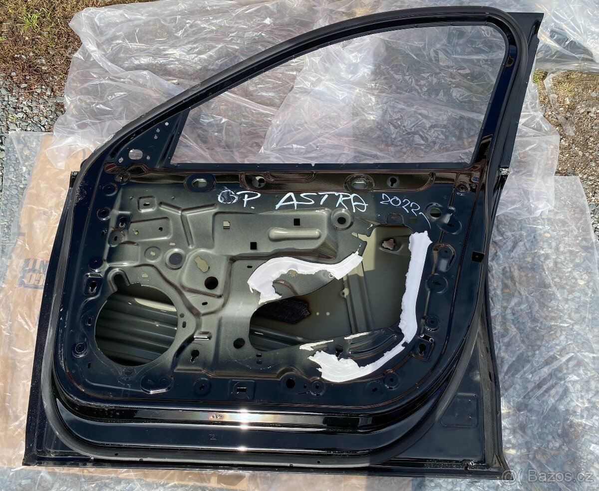 Prave predni dvere Opel Astra L - 3