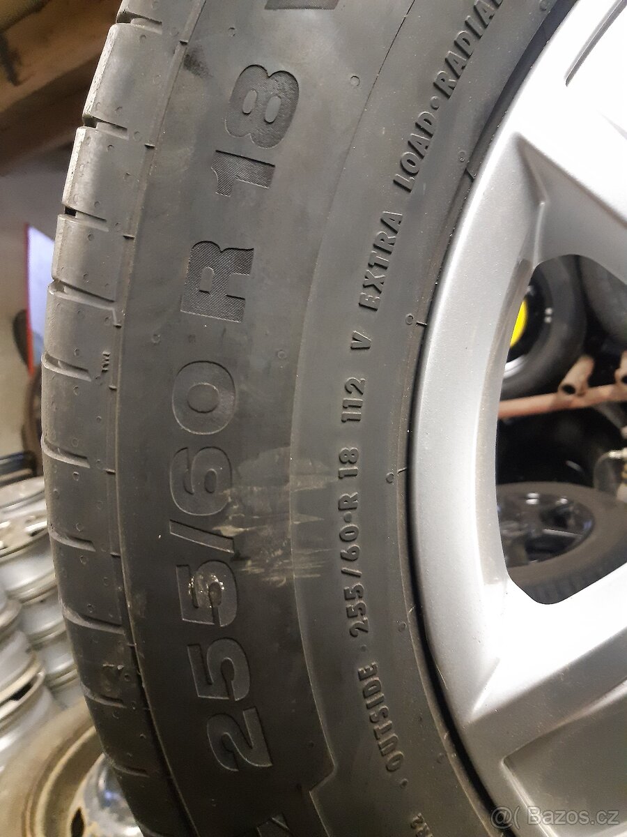 VW Amarok 255/60R18 - 3