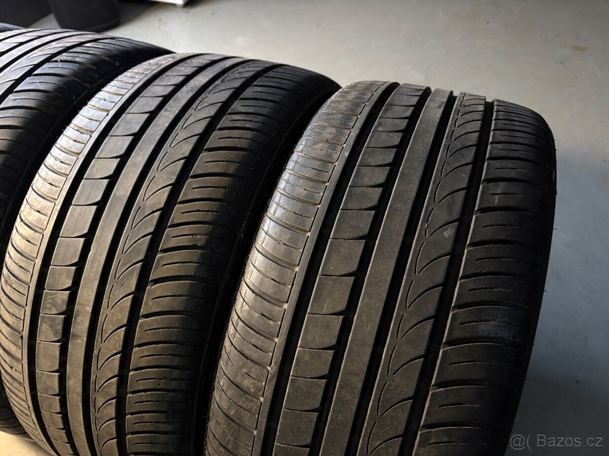 Letní pneu Austone 255/35R20 - 3