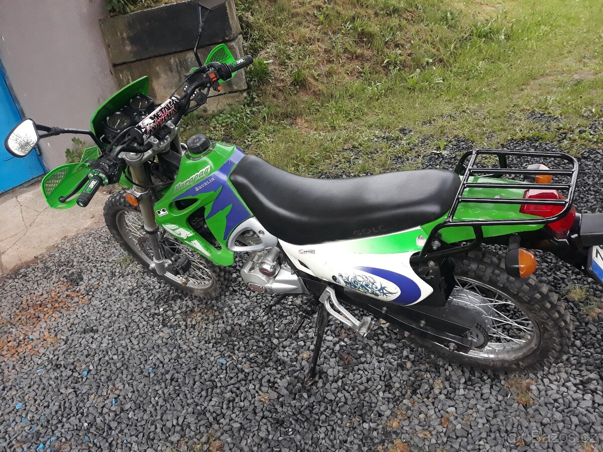 LIFAN GOLC - LF 200 GY2