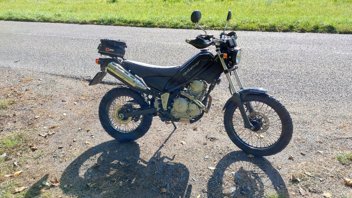 Yamaha Tricker