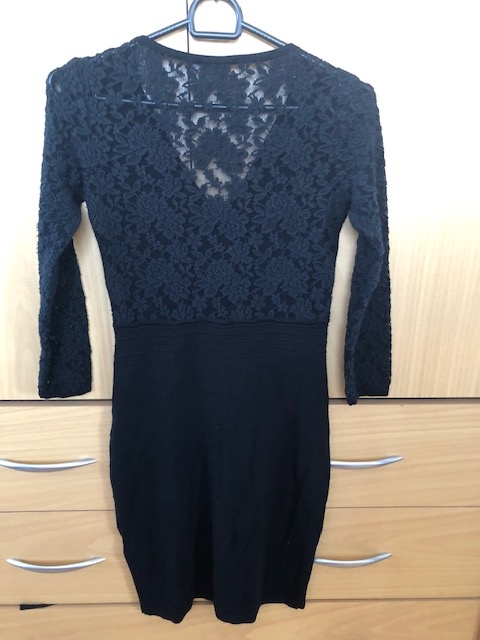 Černé dámské šaty s krajkou, vel.M, zn.Orsay - 3