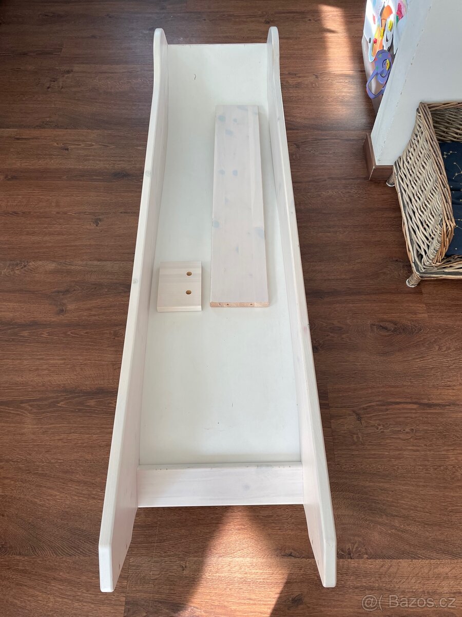 Skluzavka k posteli - 3