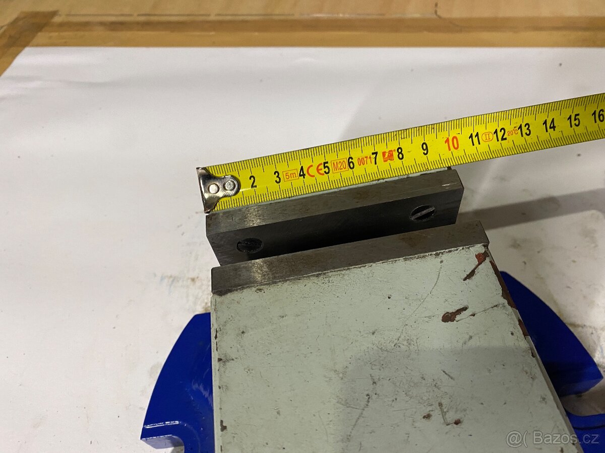 Svěrák otočný 100mm - 3