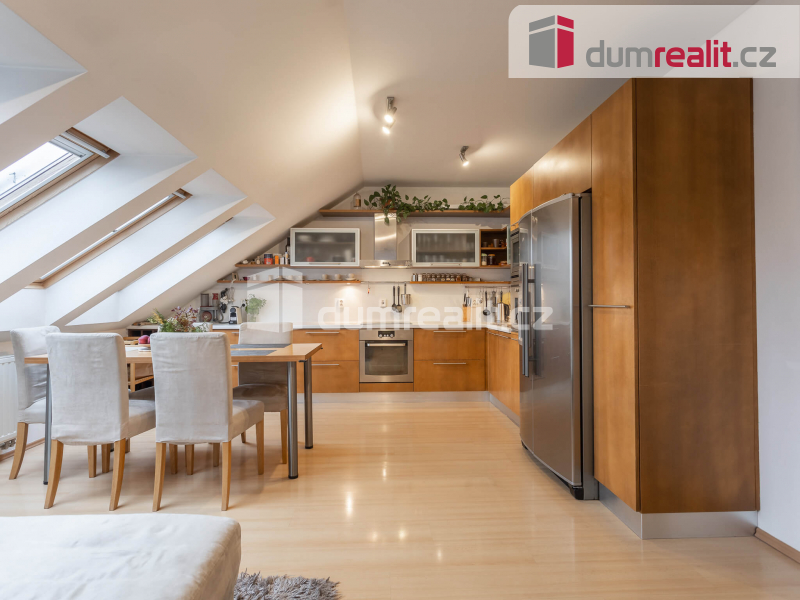 Prodej bytu 2+kk Libeň - 3