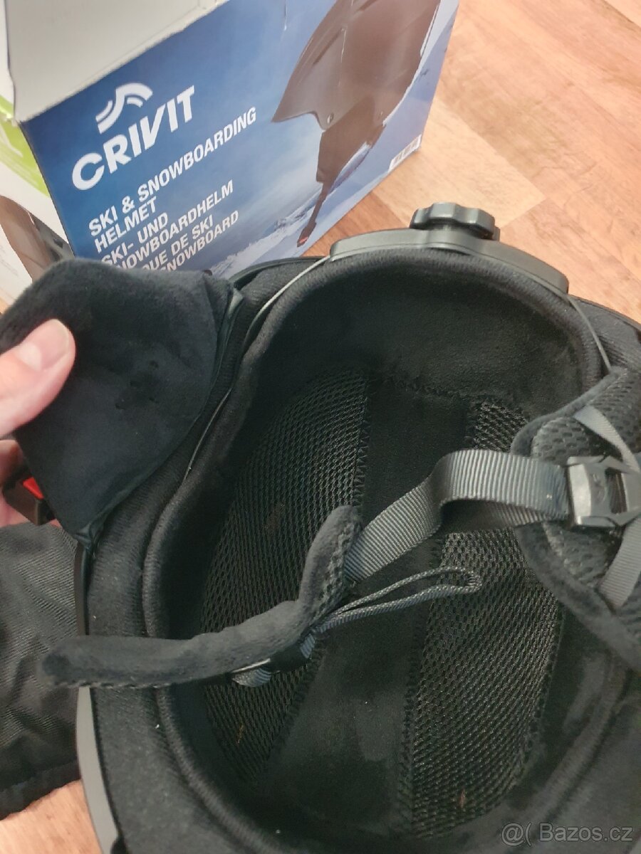 Lyžařská helma - 3
