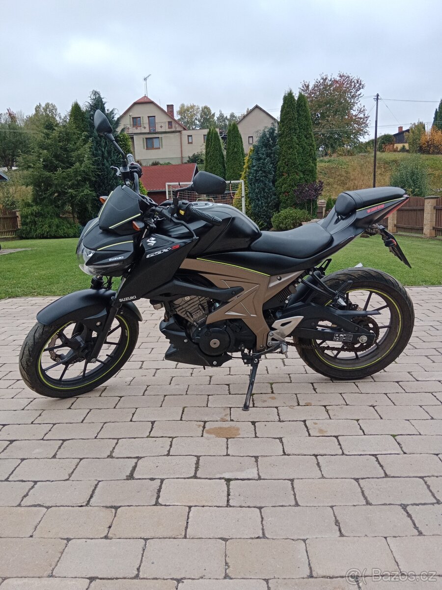 Prodám Suzuki GSX - S125 - 3