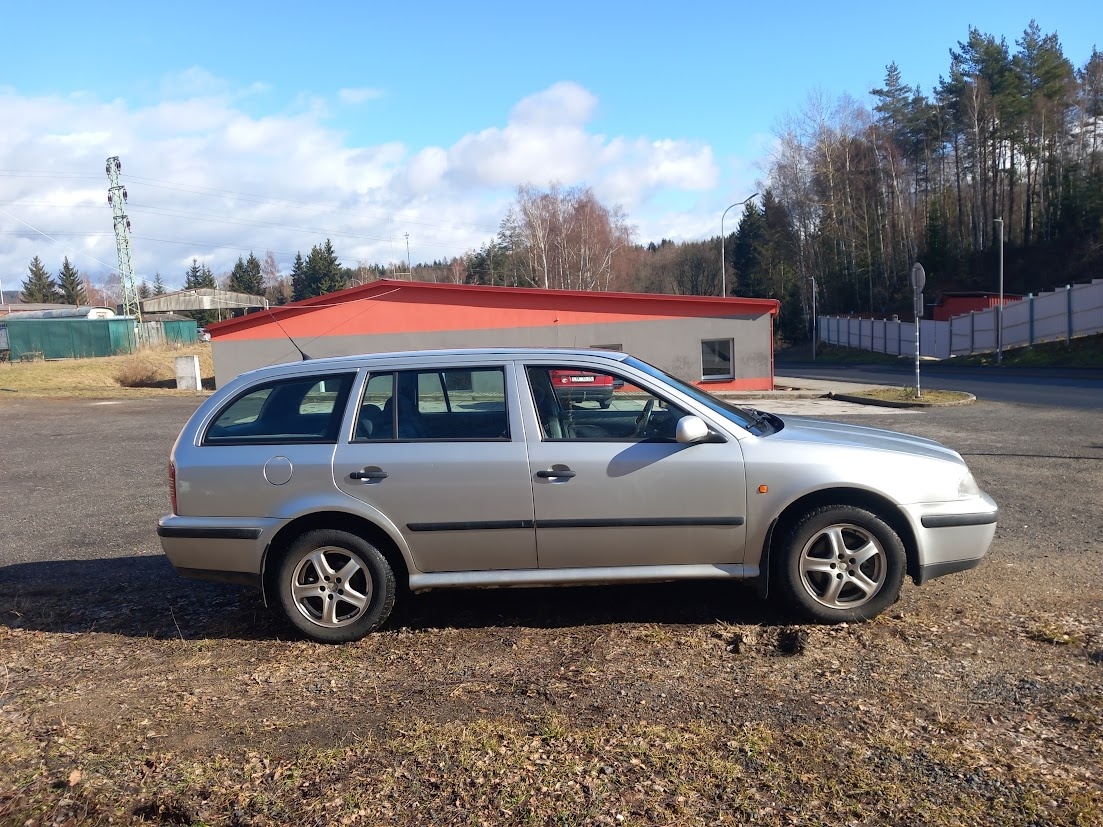 Škoda Octavia I., combi, rv 2000 - 3