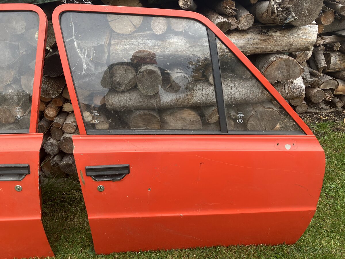 ŠKODA 105/120 DVEŘE - 3