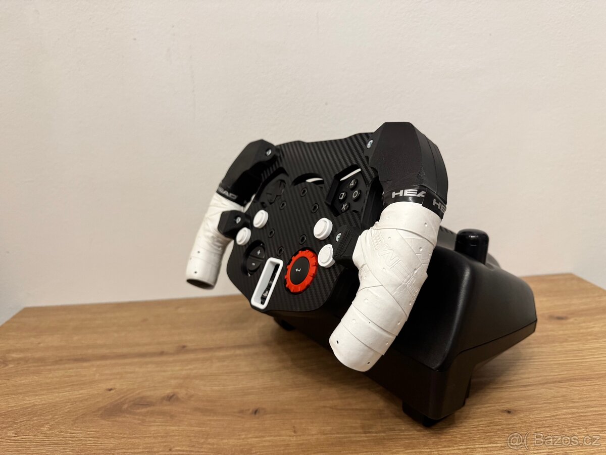 F1 volant na Logitech - 3