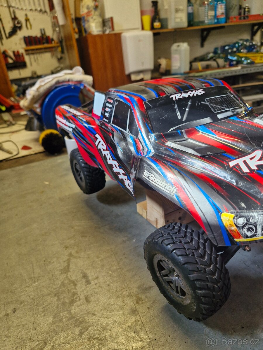 Traxxas Slash 4×4 2S - 3