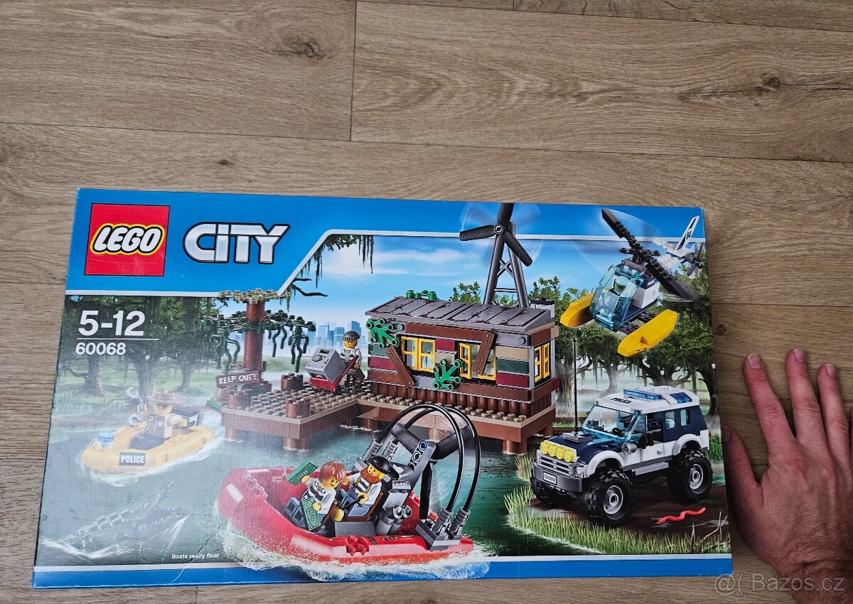 Lego 60068 - Úkryt zlodějů - 3