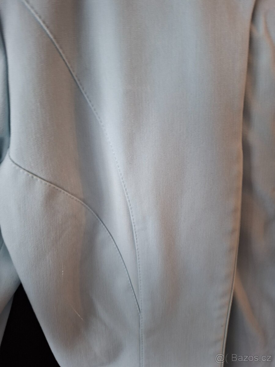 Kostým bledě modrý - 3