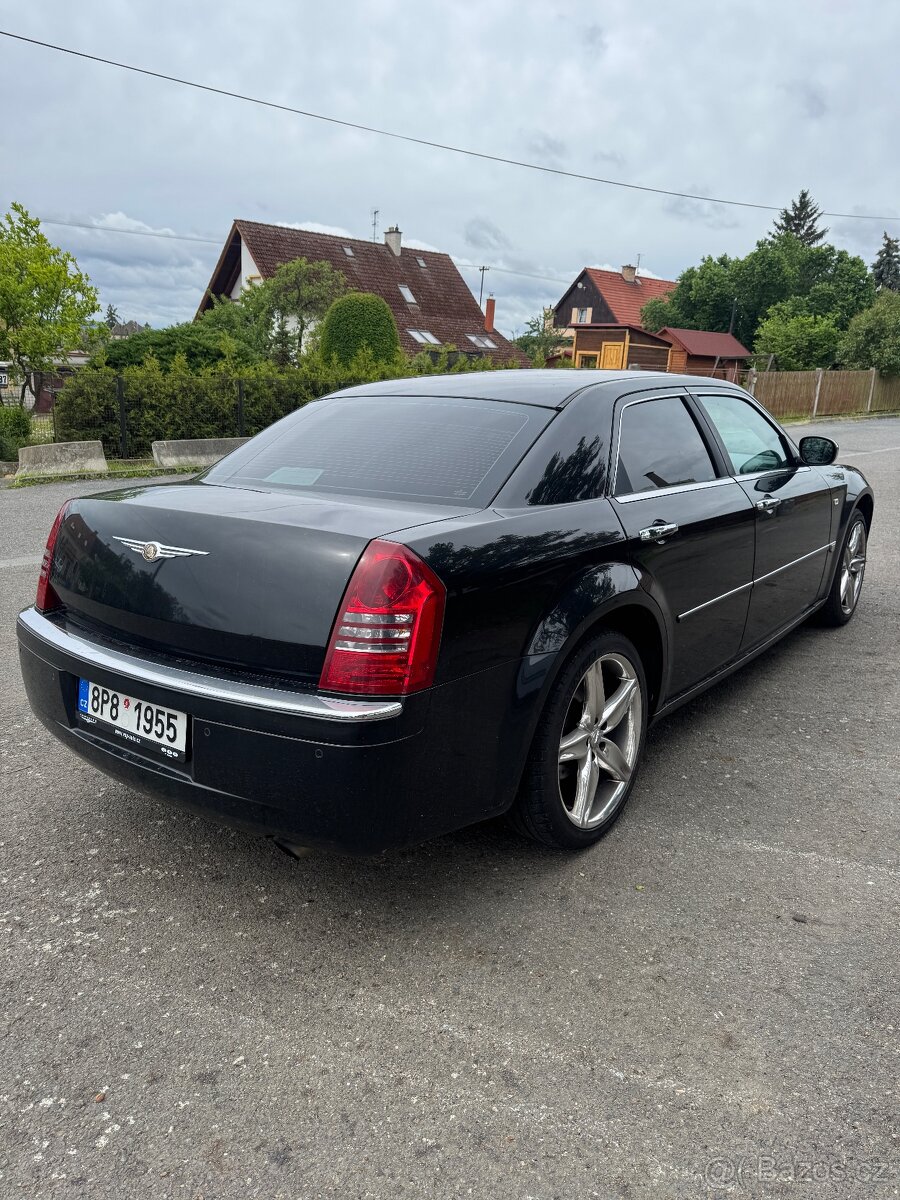 Prodám Chrysler 300C 3.5 V6 - 3
